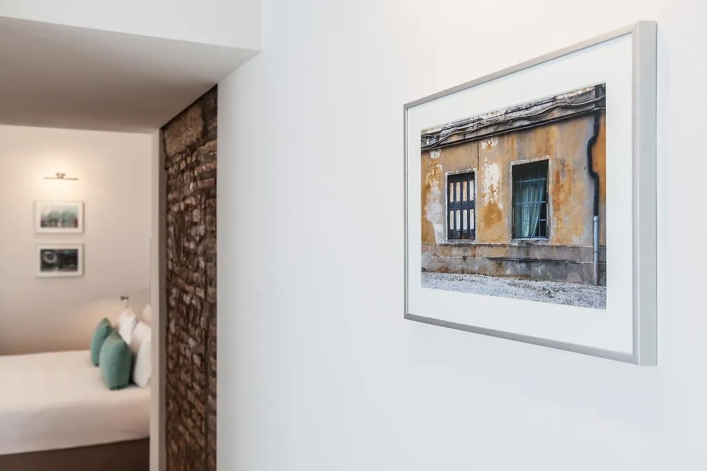 Relais Rione Ponte Hotel Rome Italy