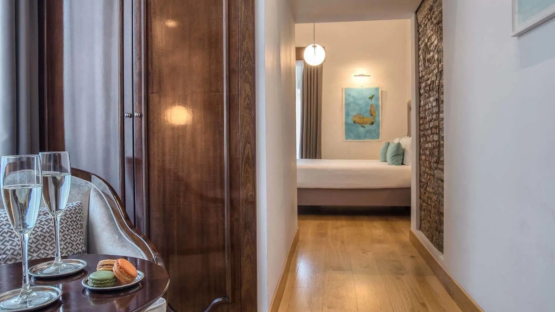 Hotel Relais Rione Ponte Rzym 3*,